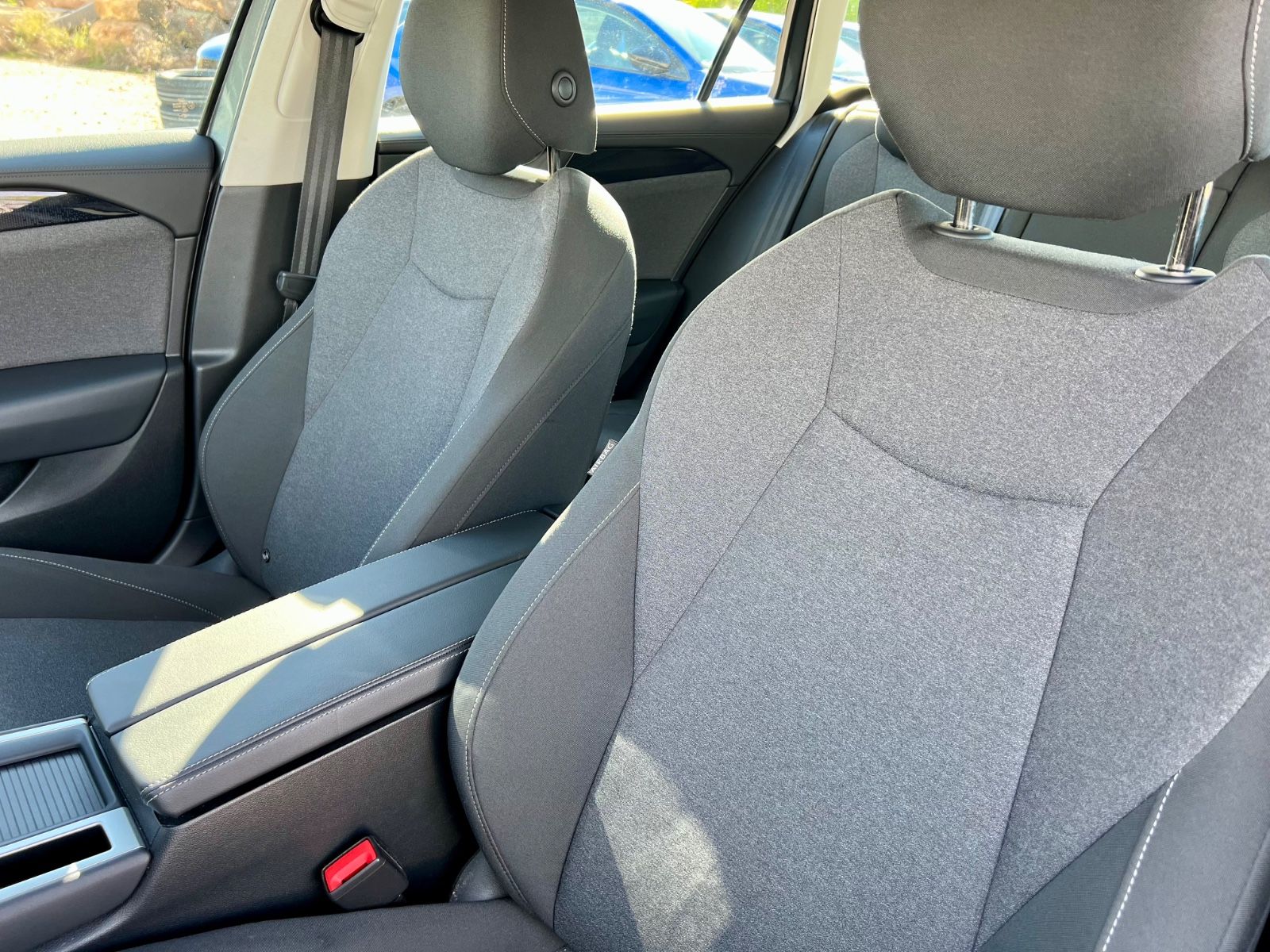 VW Passat Variant 1.5 eTSI AAC GZJR KAMERA SHZ