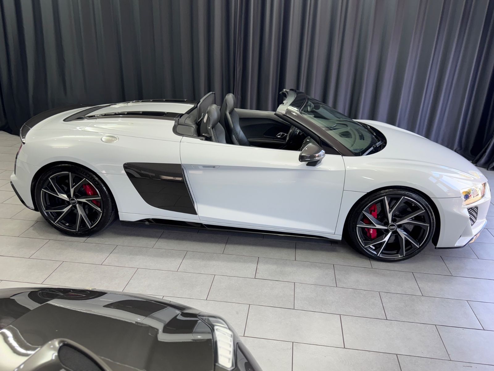 Fahrzeugabbildung Audi R8 Spyder 5.2 FSI quattro performance*CARBON*B/O