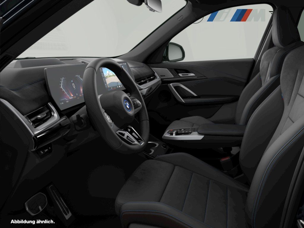 BMW iX1 - Bild 3