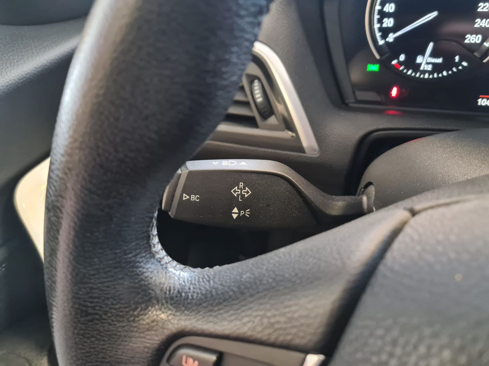 Fahrzeugabbildung BMW 118 d Urban Line / LED/ KAMERA / GARANTIE