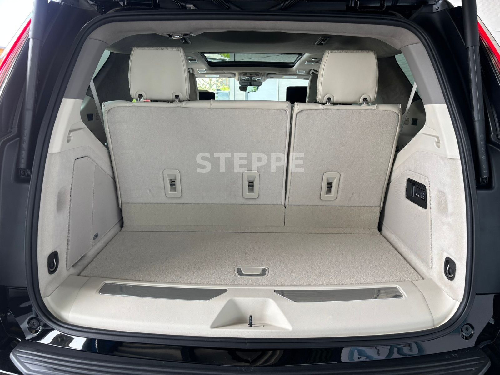 Cadillac Escalade FACELIFT MY26 6.2 V8 Platinum Luxury24"