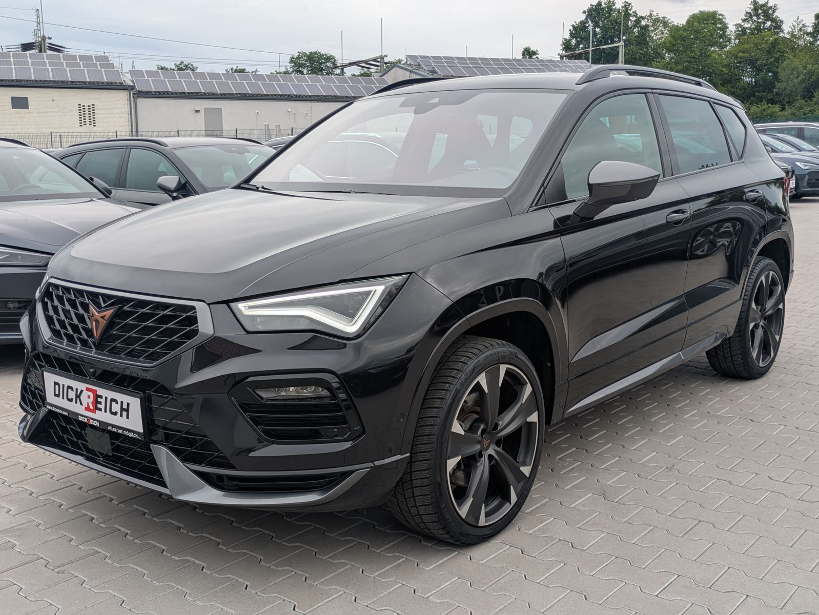 Fahrzeugabbildung CUPRA Ateca 1.5 TSI DSG AHK*LED*ACC*APP*KAMERA*19"