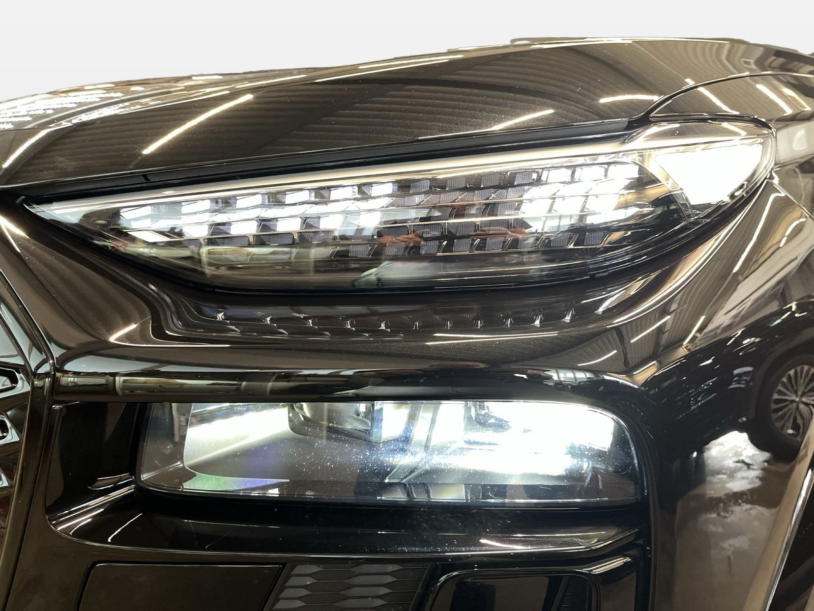 Audi Q6 e-tron quattro 360 4SHZ ACC Akustikglas foto 12