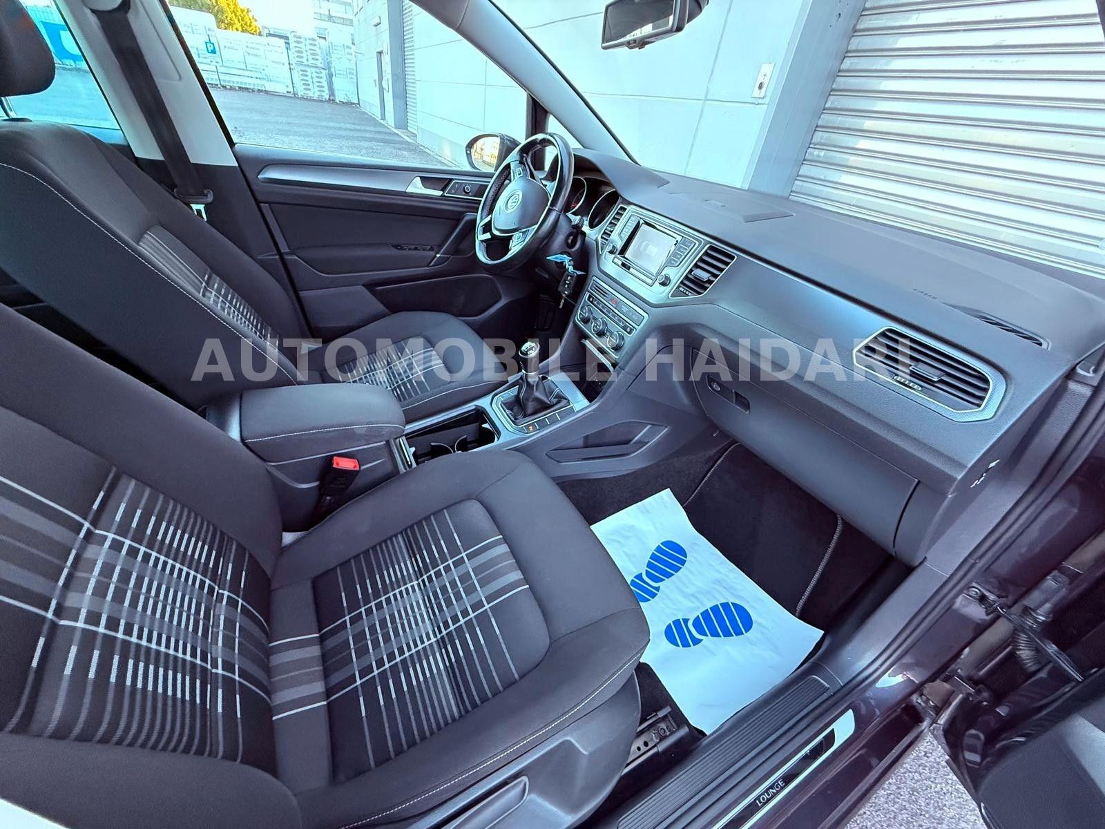 Volkswagen Golf VII Sportsvan Lounge TÜV NEU+PDC+2.HAND+TOP