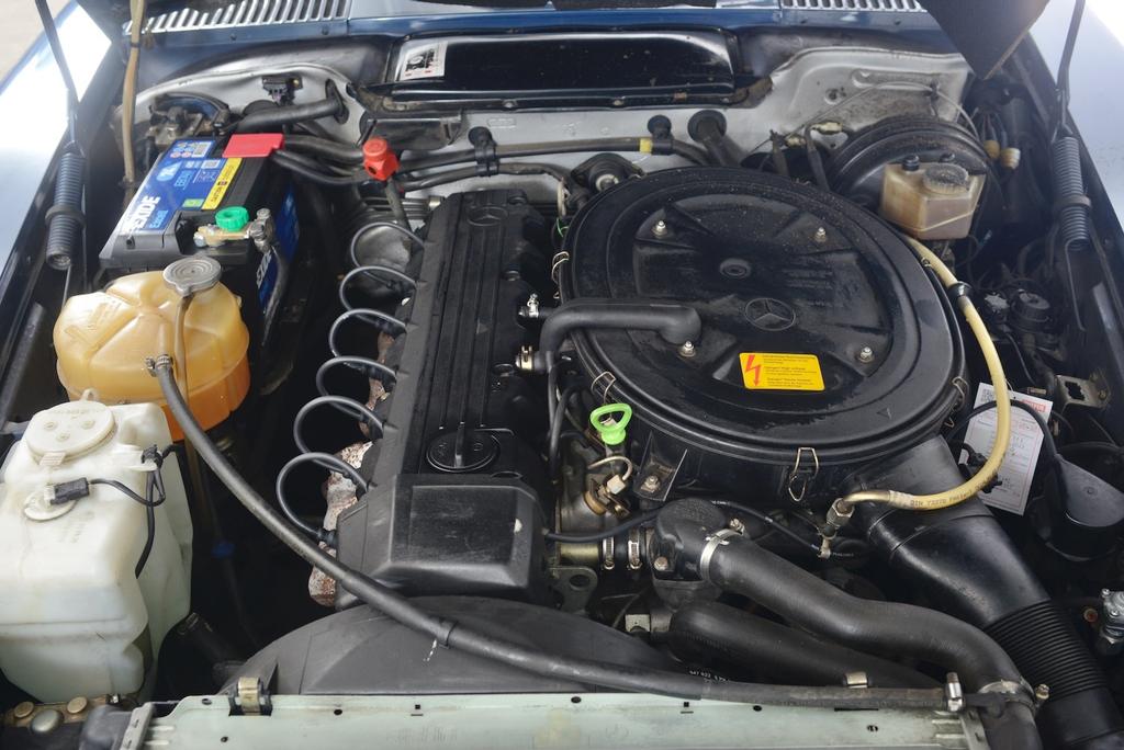 Mercedes-Benz SL 300