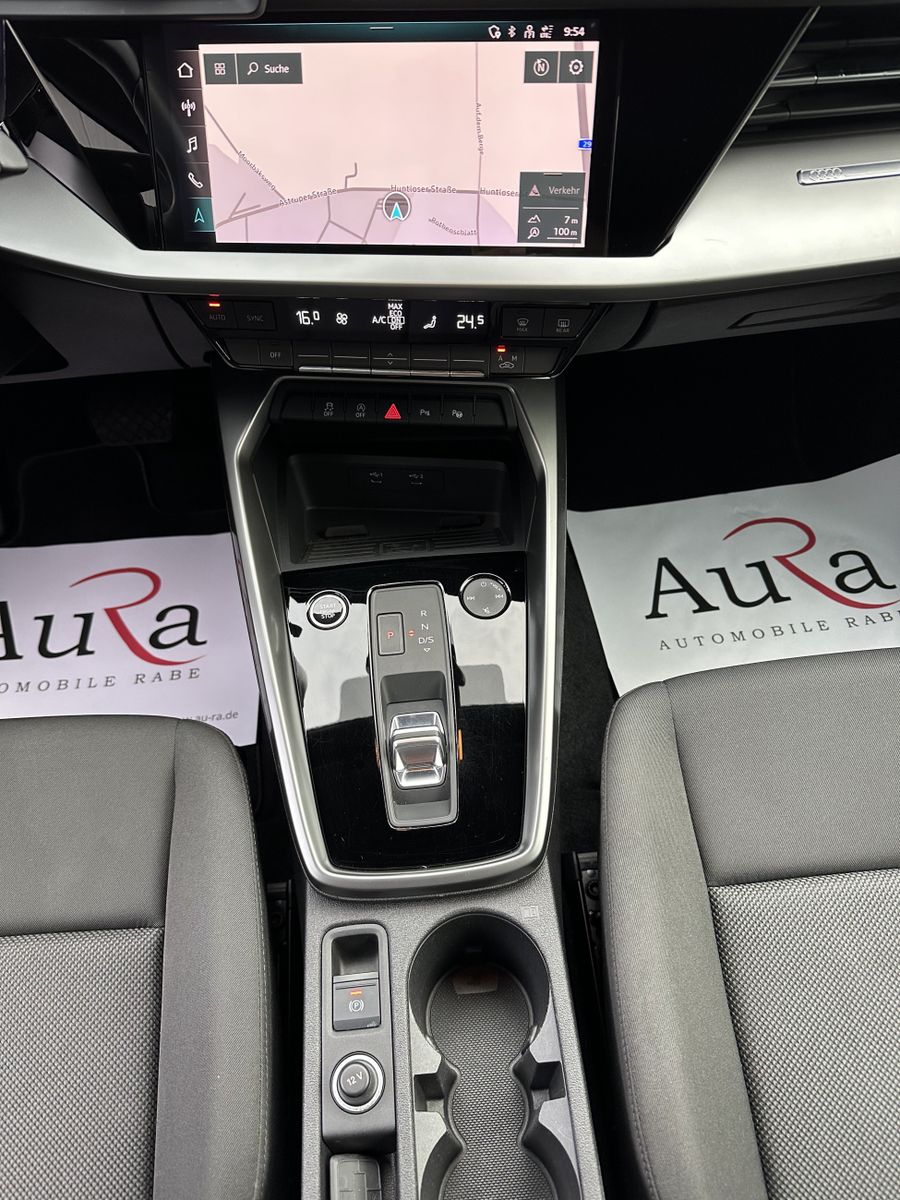 Fahrzeugabbildung Audi A3 35 TDI Sportback NAV+ACC+CARPLAY+VCOCKPIT+PP