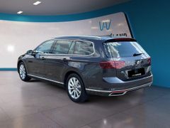 Fahrzeugabbildung Volkswagen Passat Var. 2.0TDI DSG Elegance AHK MATRIX ACC