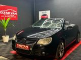 Volkswagen Eos 2.0 TSI Individual - Volkswagen Eos Individual mit Benzin-Antrieb