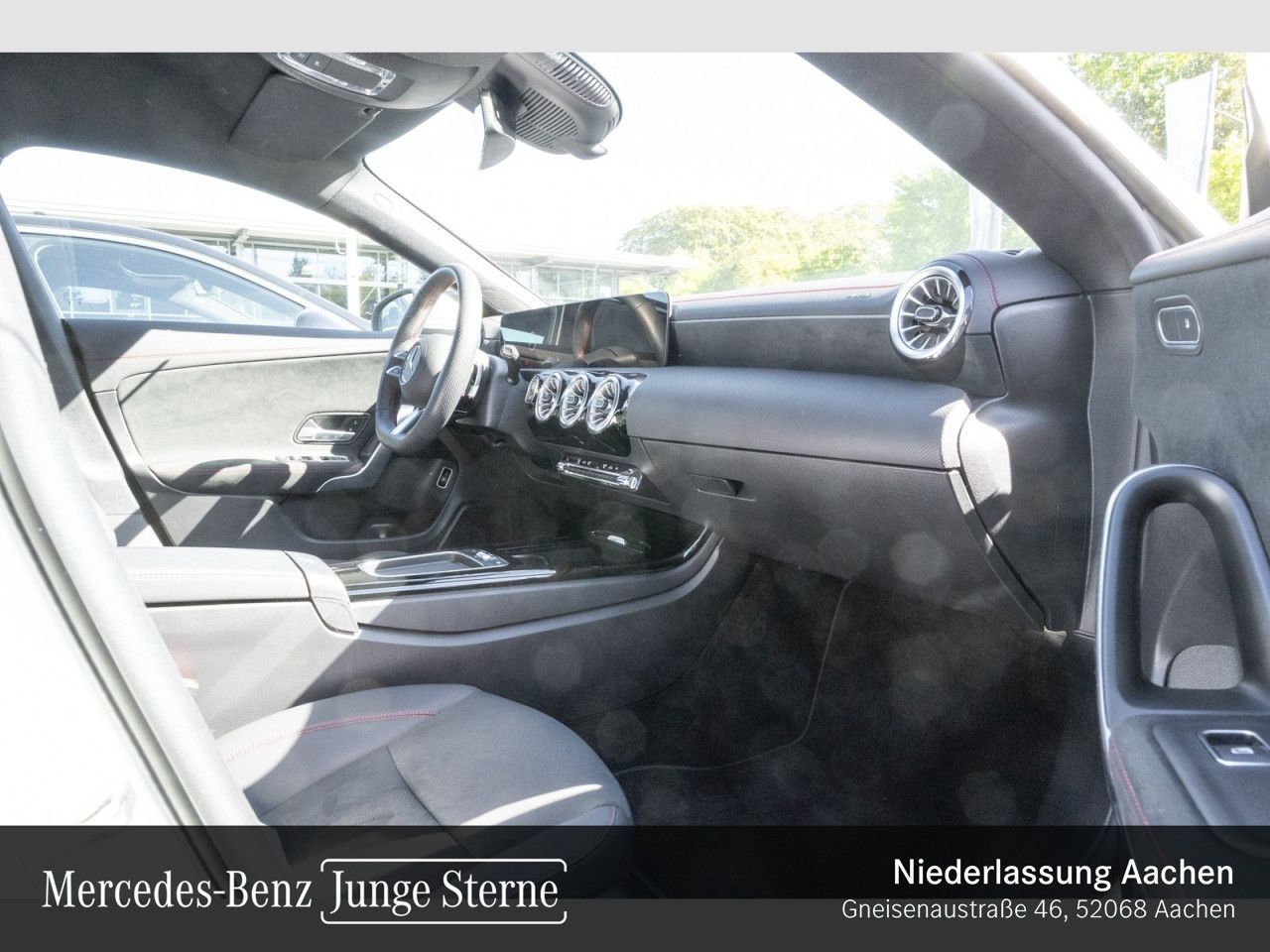 Mercedes-Benz CLA 200 Cp AMG Advanced TotW Distr Winter Ambie foto 5