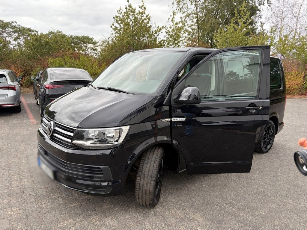 Image of Volkswagen T6 Multivan