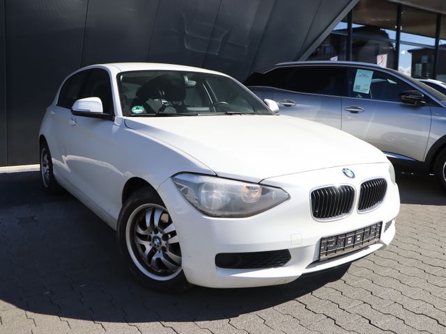 BMW 116i 4-TÜRER / ADVANTAGE PLUS BUSINESS / NAVI++