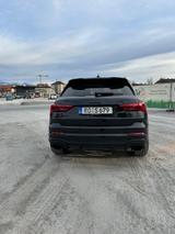 Audi RSQ3 2.5 TFSI S tronic quattro - - schwarze Audi RSQ3