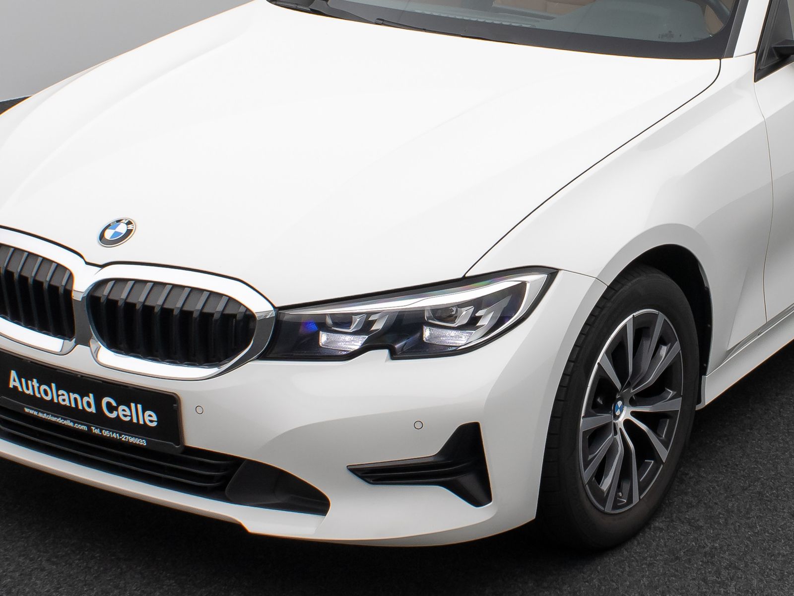 Fahrzeugabbildung BMW 320d xD Alarm DAB Standhzng Panorama Sportsitz