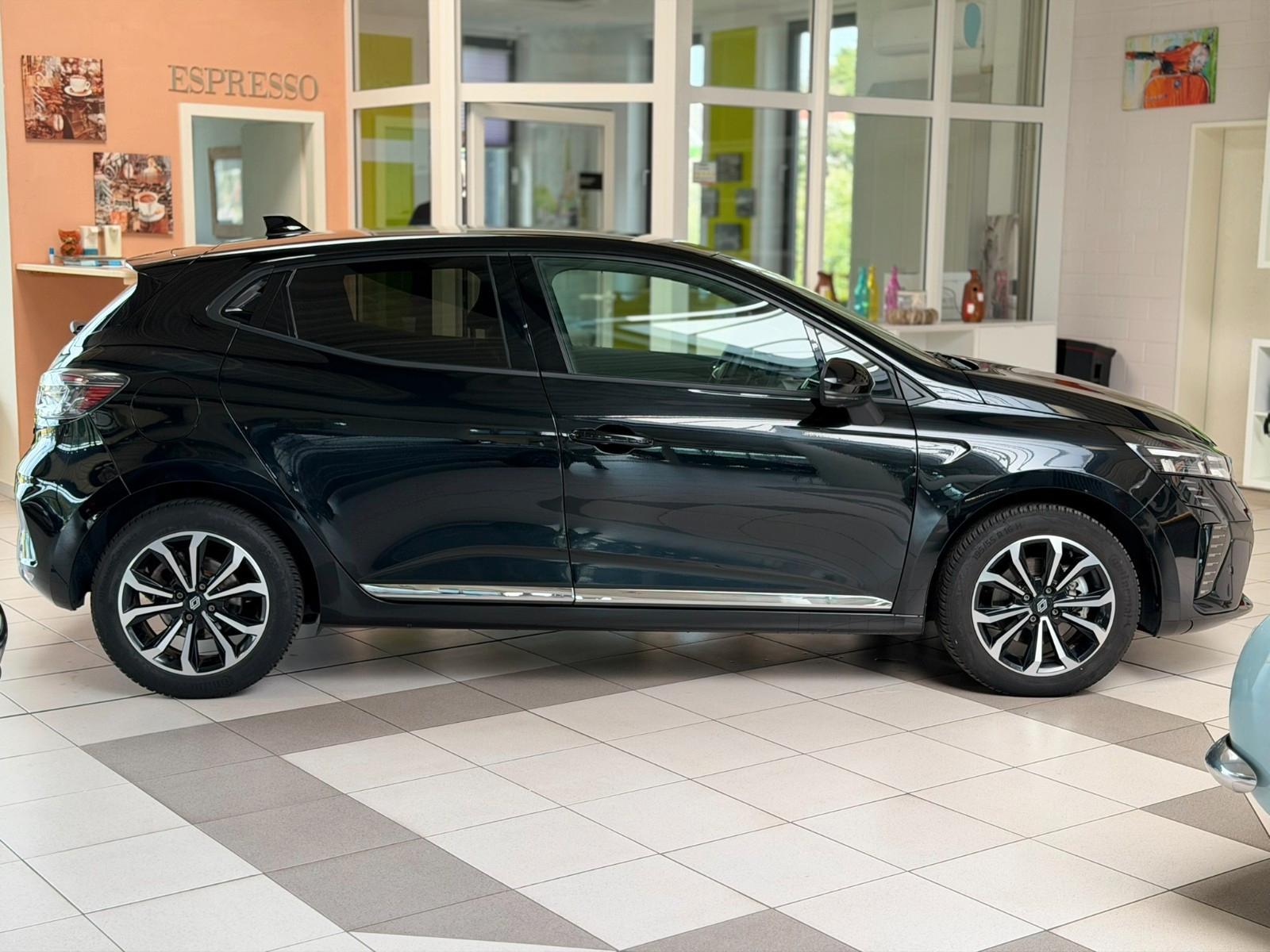 Renault Clio Full Hybrid E-Tech 145 Techno