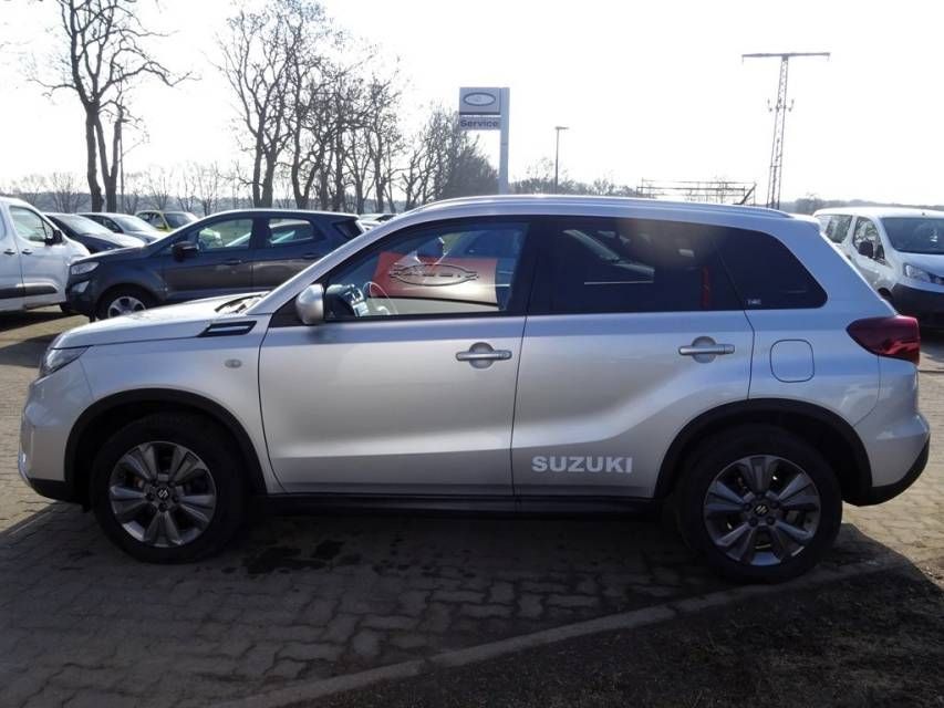 Fahrzeugabbildung Suzuki Vitara 1.4 DITC Mild Hybrid 4*4 Comfort