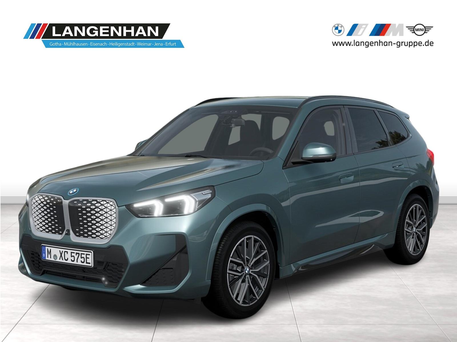 BMW iX1 eDrive20 M Sport AHK Lenkradheizung Aktivsit