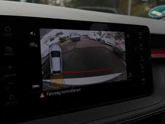 Skoda Fabia Monte Carlo *LED*RFK*SHZ*PANO*DSG*