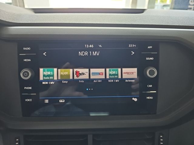 Fahrzeugabbildung Volkswagen T-Cross 1.0 TSI KLIMA APP NS SIDE ASSIST RADIO S