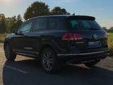 Volkswagen Touareg 3.0 V6 TDI R-Line Blue Motion  - Volkswagen Touareg: V6 TDI R Line