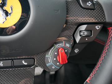 صورة مصغرة 23 لـ 2019 Ferrari GTC4LUSSO