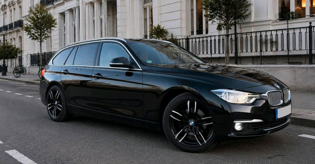 Image of BMW 320