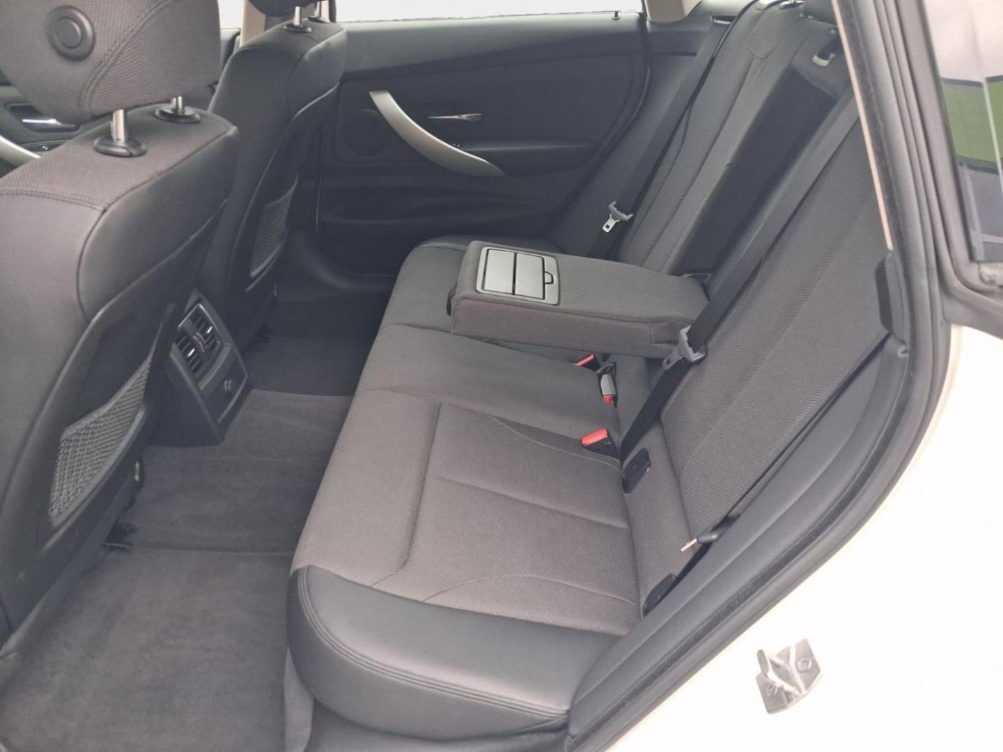 BMW 320 Gran Turismo i Steptronic Advantage+KAMERA, миниатюра 10