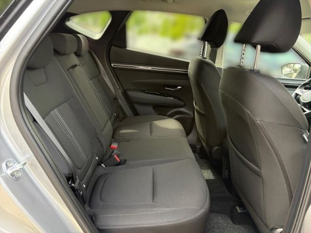 Fahrzeugabbildung Hyundai Tucson Trend Hybrid 2WD +NAVI+KLIMA+RFK+PDC+UVM+