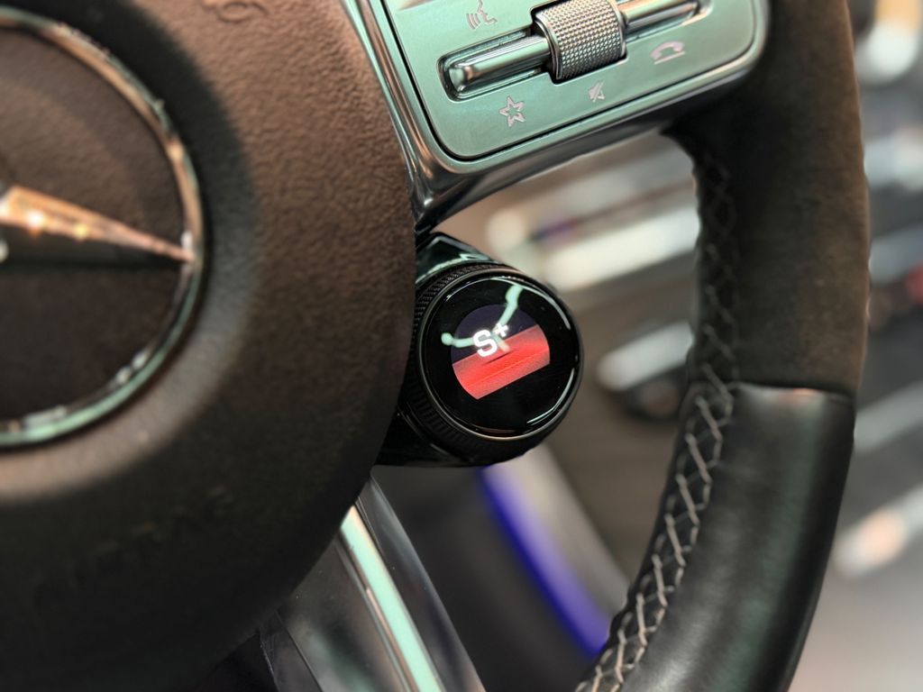 MERCEDES-BENZ GLC 63 S AMG 4Matic*CAM*PANO*NIGHT*AHK*ACC*BURM MERCEDES-BENZ GLC 63 S AMG 4Matic*CAM*PANO*NIGHT*AHK*ACC*BURM