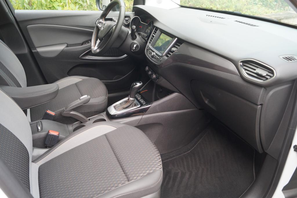 Opel Crossland (X)