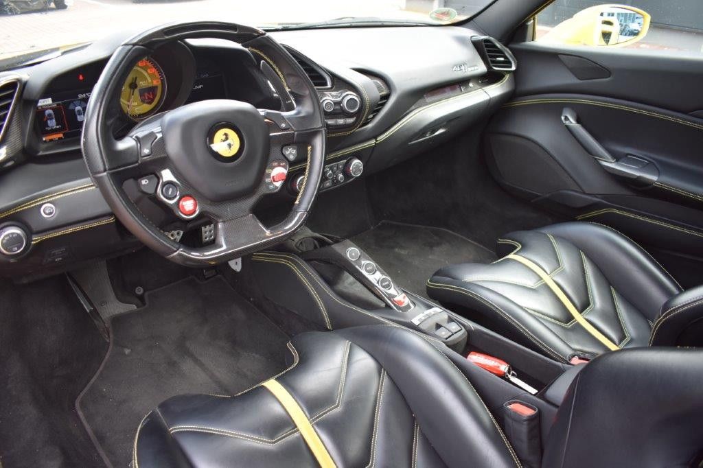 Fahrzeugabbildung Ferrari 488 Spider*Lift*NAV*Racing*RFK*MWST