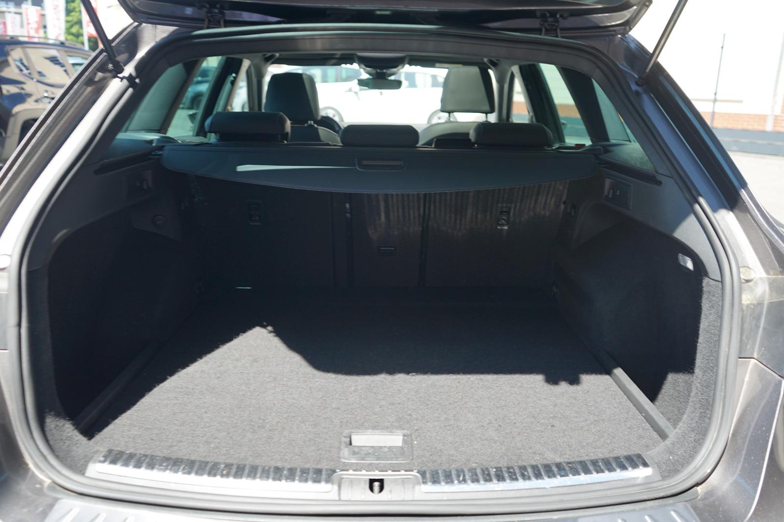 Seat Leon ST 1.4 TSI Xcellence LED Navi Panorama DAB