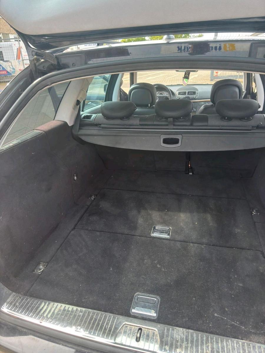 Mercedes-Benz E220 2008 — photo 7