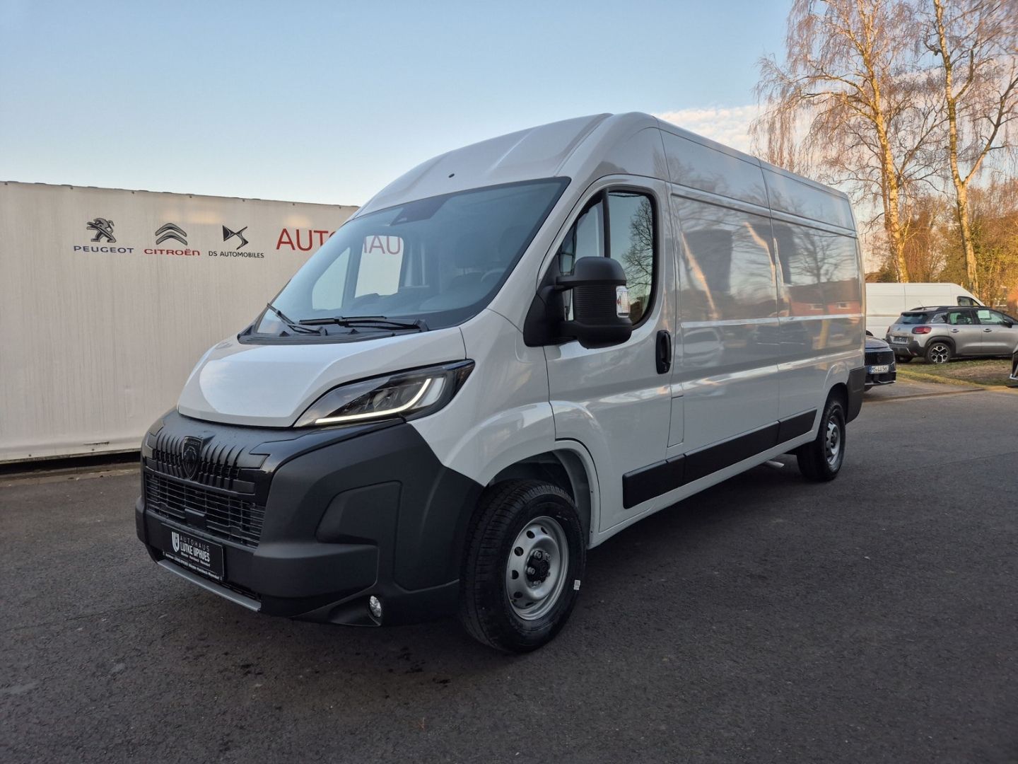 Fahrzeugabbildung Peugeot Boxer KW 35 L3H2 BlueHDi 140 AHK-abn. Navi