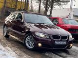 BMW 318i Limousine. AUTOMATIK WENIG KM NUR100.000KM - gebrauchte BMW 318 aus dem Jahr 2009