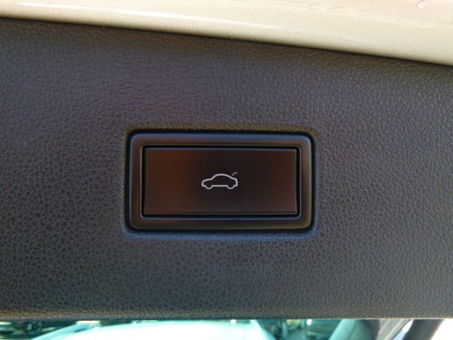 Fahrzeugabbildung Volkswagen Tiguan IQ.DRIVE 2,0 TDI >AUT/NAV/KAM/SHZ/PDC<