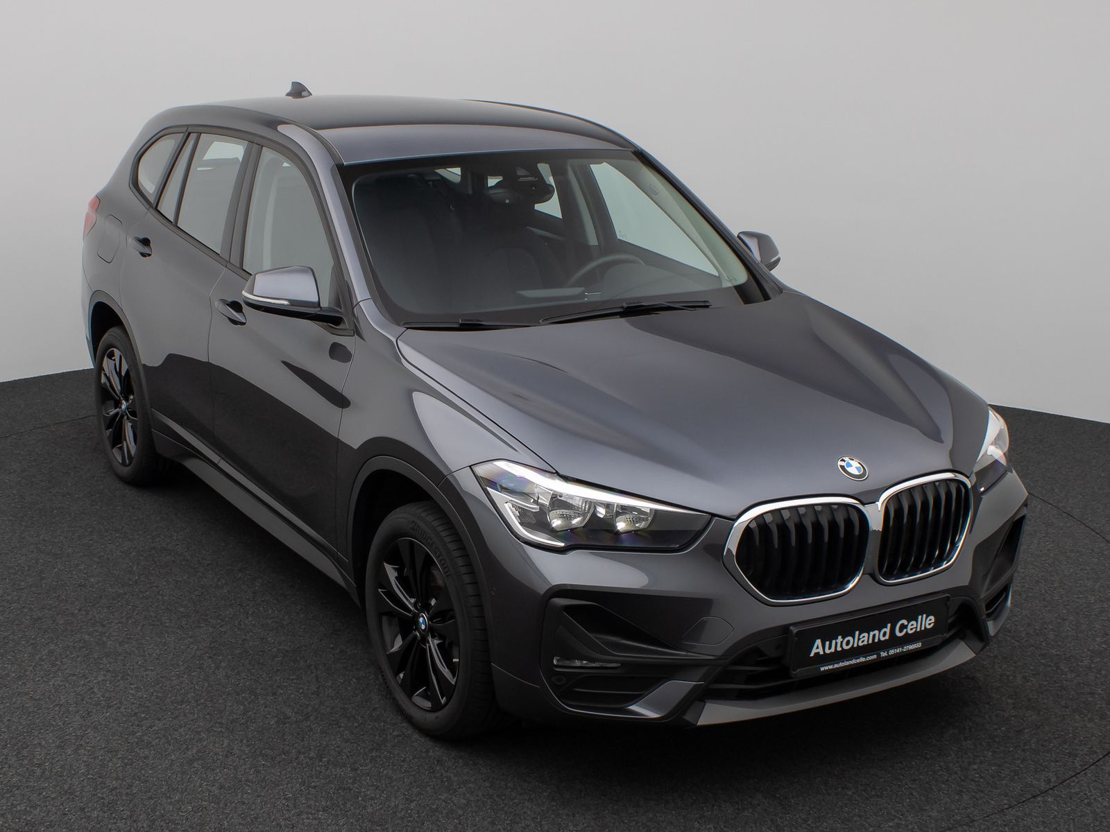 Fahrzeugabbildung BMW X1 sD20i Kamera DAB HiFi Navi Geschwindigkeitsre