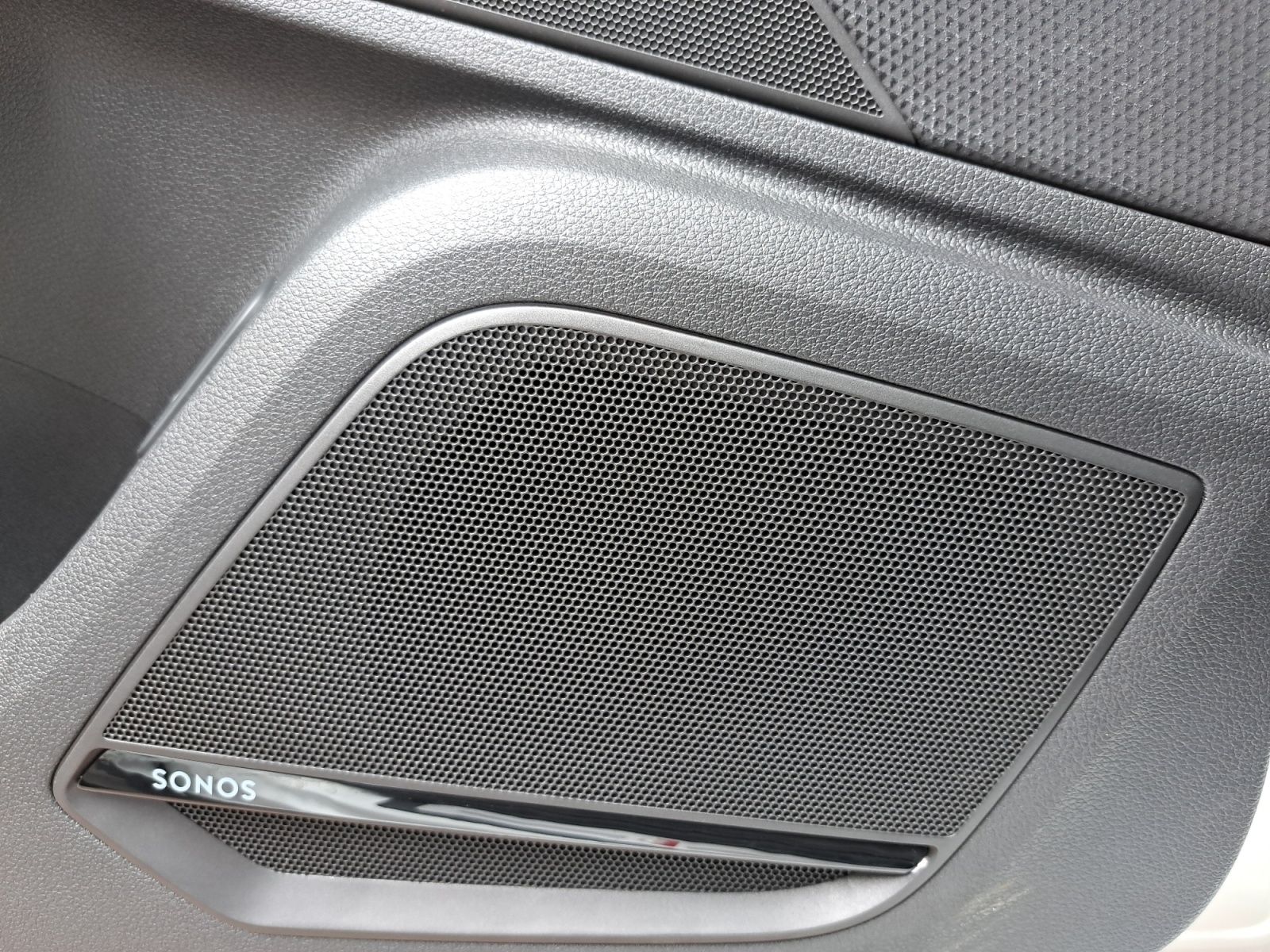Audi SQ2 - Bild 31