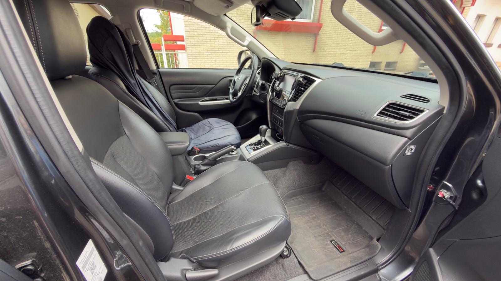 Mitsubishi L200 Vollaustattung Leder Top Navi