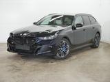 BMW i5 M60 xDrive Touring Pano.Dach Driving Assistan - BMW i5 Touring Kombi xDrive Gebrauchtwagen