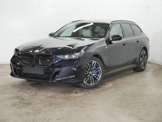 BMW i5 M60 xDrive Touring Pano.Dach Driving Assistan