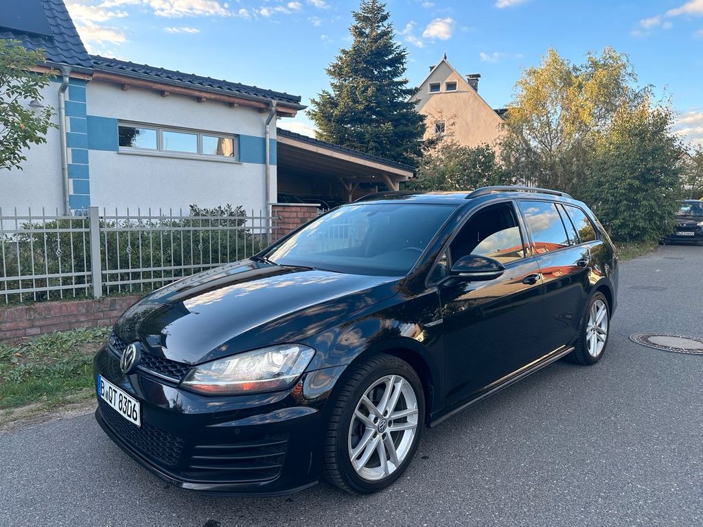 Image of Volkswagen Golf