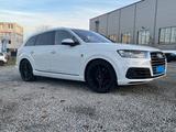Audi Q7 3.0 TDI S-Line / AHK / Panorama / 360° - Audi Q7 Gebrauchtwagen in Stuttgart