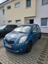 Toyota Yaris *Standheizung und 8- fach ber... - Toyota 4-Runner Benziner Gebrauchtwagen