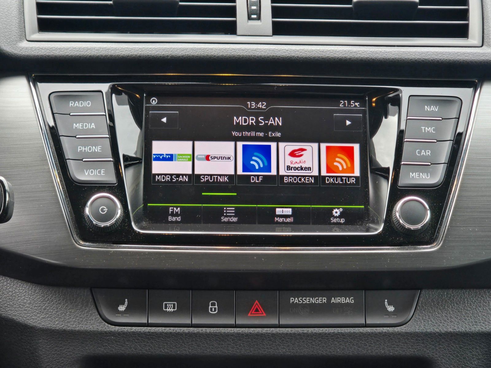 Fahrzeugabbildung SKODA Fabia 1.2 TSI DSG Joy Allwetter