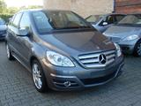 Mercedes-Benz B 200 Automatik / 56.906 Kilometer - gebrauchte Mercedes-Benz B 200 aus dem Jahr 2010