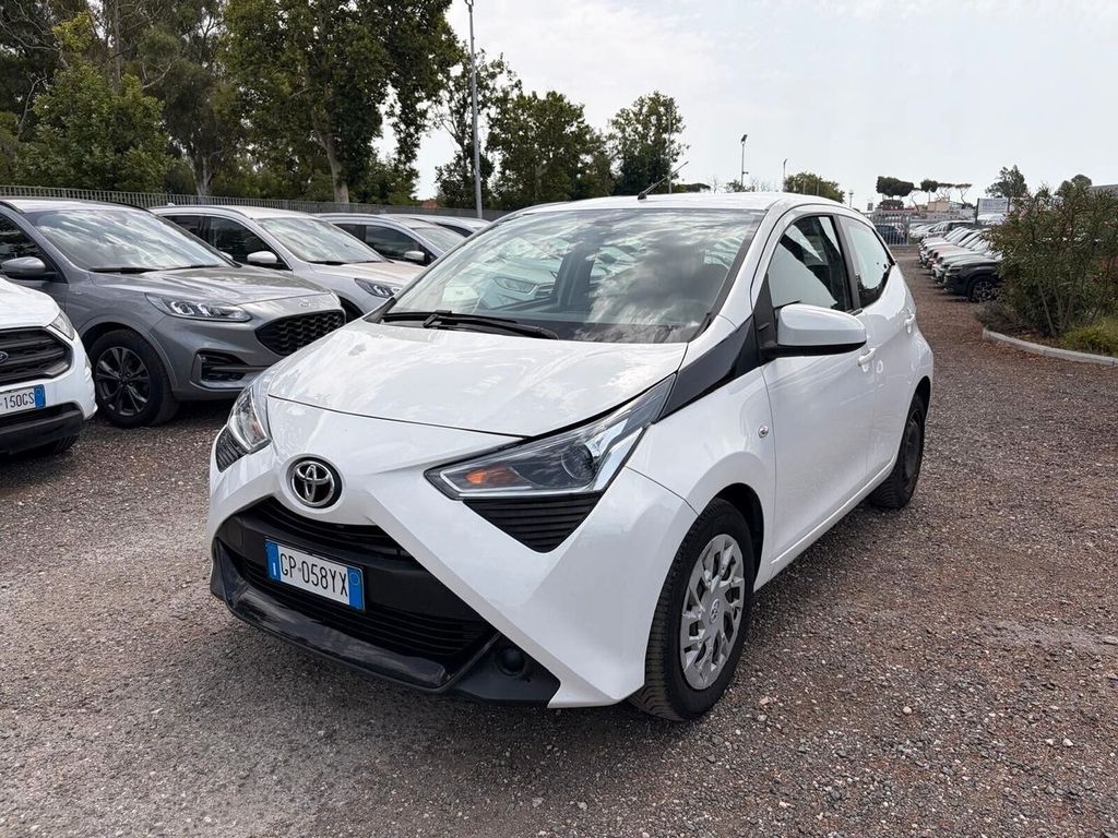 Image of Toyota Aygo (X)