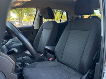 Volkswagen T-Cross - 7