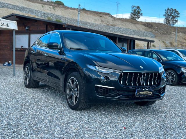 Altele Maserati Levante 330 CV MHEV AWD GT