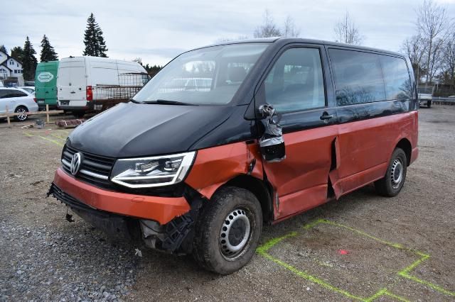 Volkswagen T6 Kombi 2.0TDI 9-Sitzer LED PDC