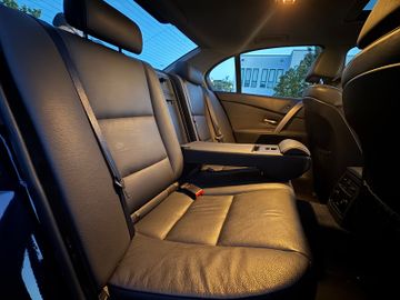 BMW 520 - 11